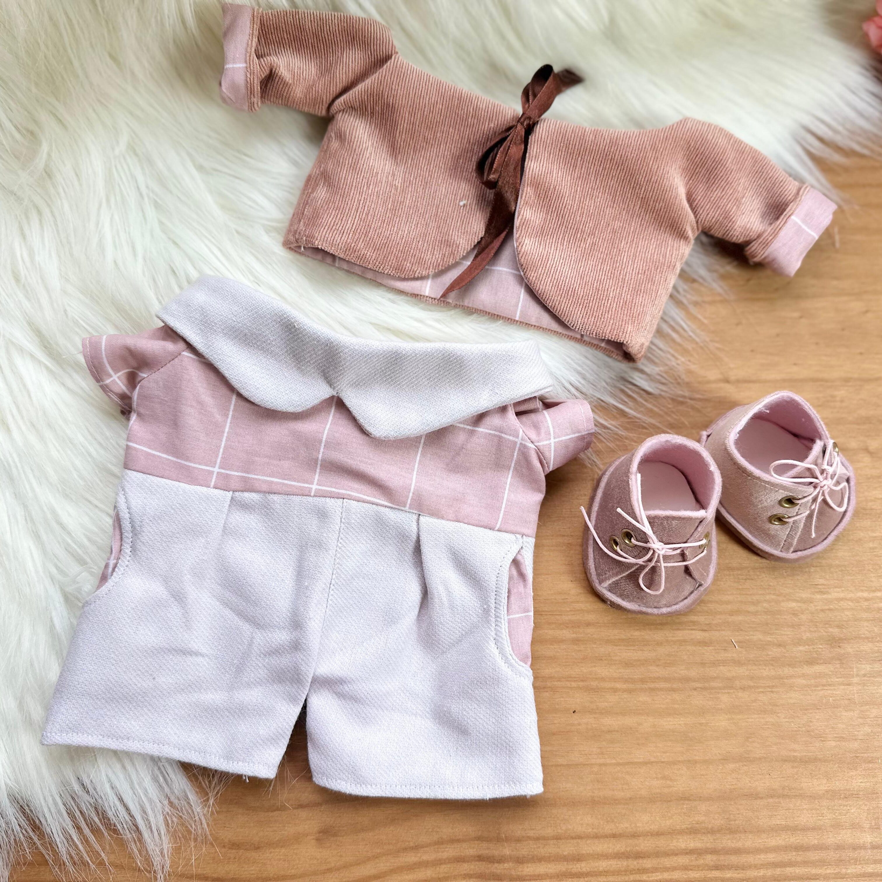 Macacão com gola e bolso